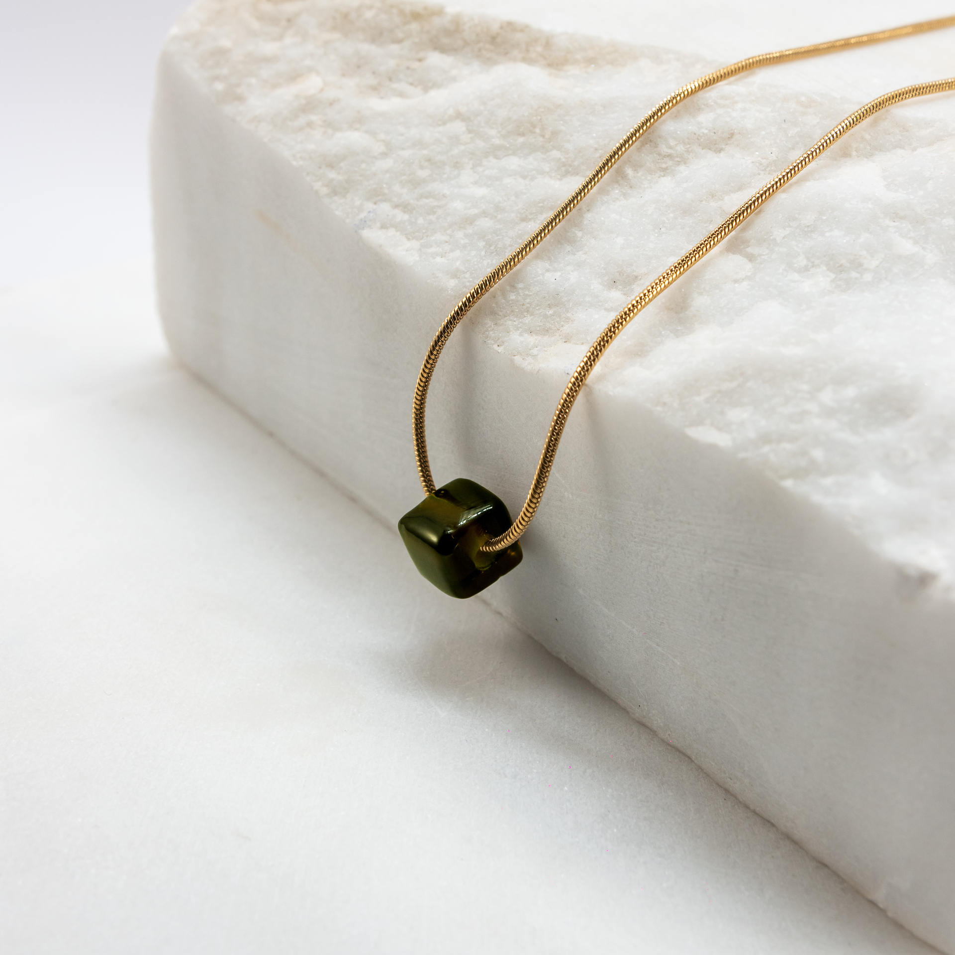 Echo wine-olive-green