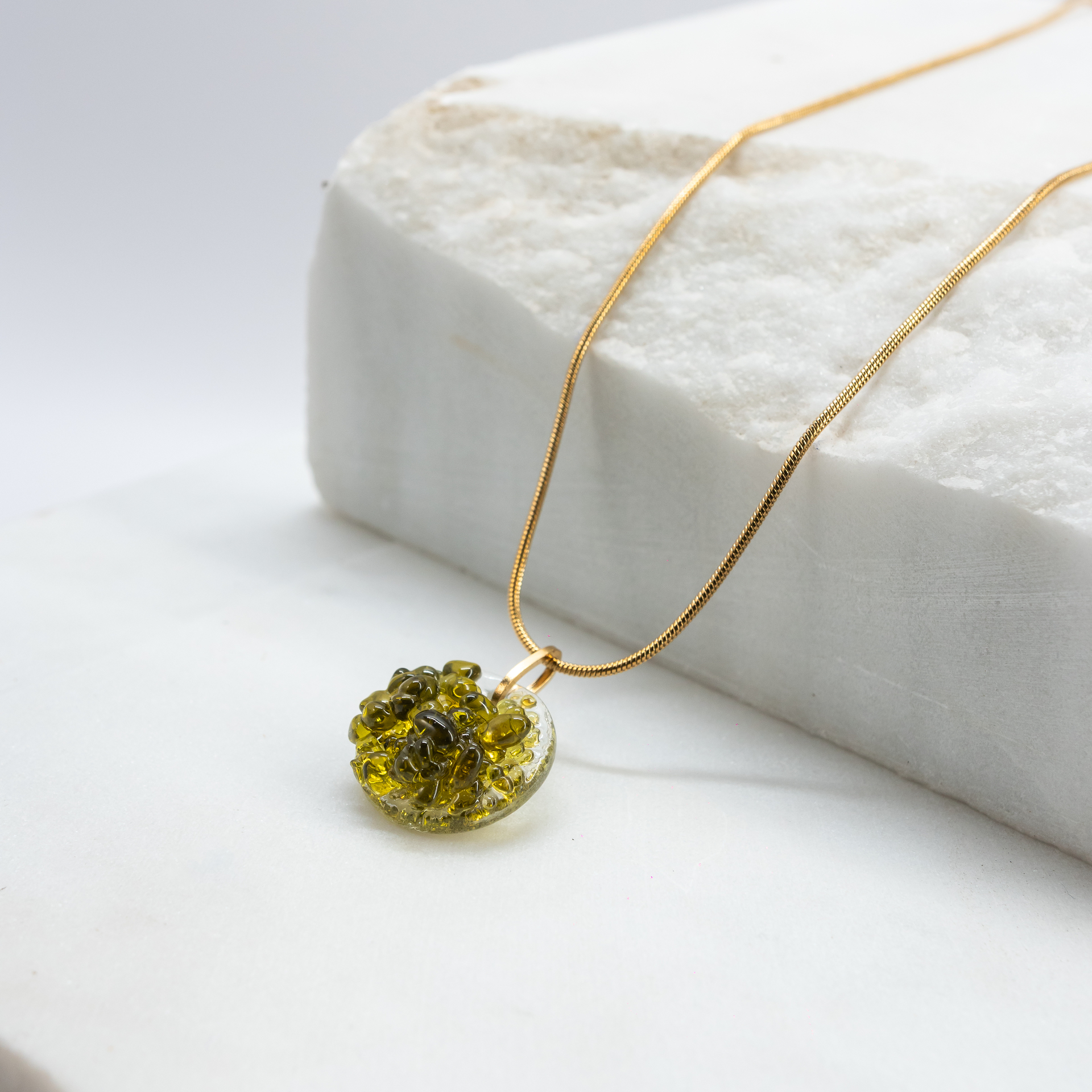 Ilios wine-olive-green